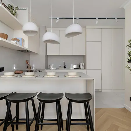 Prandoty Stylish With Balcony & Parking In Cracow Old Town By Renters Prestige Apartment Krakau