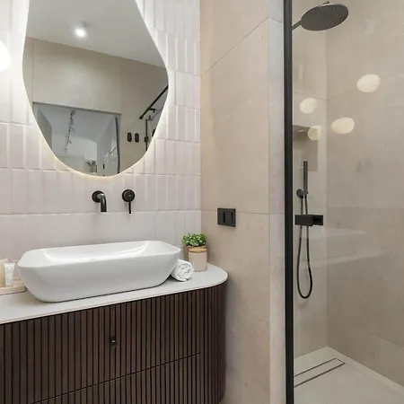 Apartment Prandoty Stylish With Balcony & Parking In Cracow Old Town By Renters Prestige Krakau