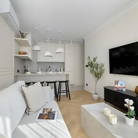 Apartment Prandoty Stylish With Balcony & Parking In Cracow Old Town By Renters Prestige *