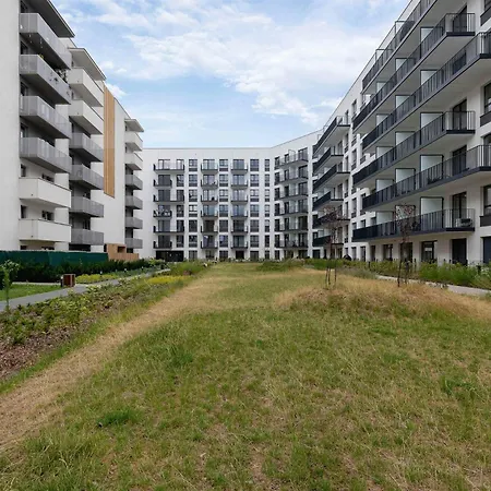 Prandoty Stylish With Balcony & Parking In Cracow Old Town By Renters Prestige Lägenhet