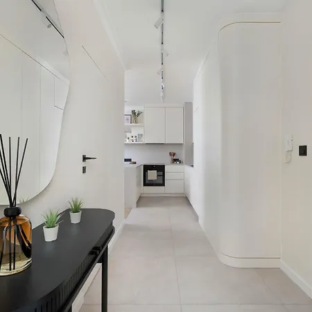 Apartment Prandoty Stylish With Balcony & Parking In Cracow Old Town By Renters Prestige *